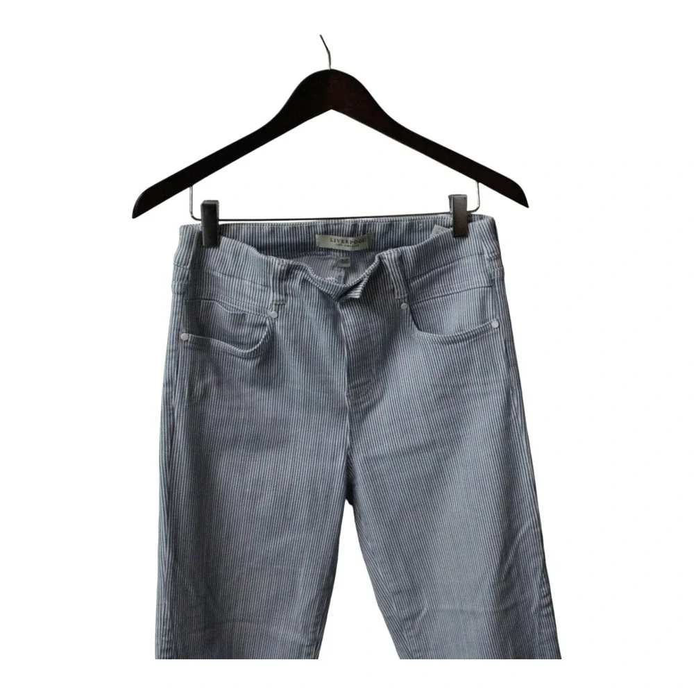 LIVERPOOL Jeans‎ The Gia Glider Crop Chambray Stripe 8/29
